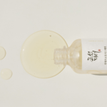 ⁦سيروم النضارة بخلاصة العسل والنياسيناميد من بيوتي اوف جوسون - 30مل⁩ - الصورة ⁦3⁩