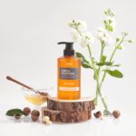 ⁦غسول الجسم النقي بالعسل والمكاديميا من كوندال 100 مل - ببودرة الاطفال⁩ - الصورة ⁦3⁩